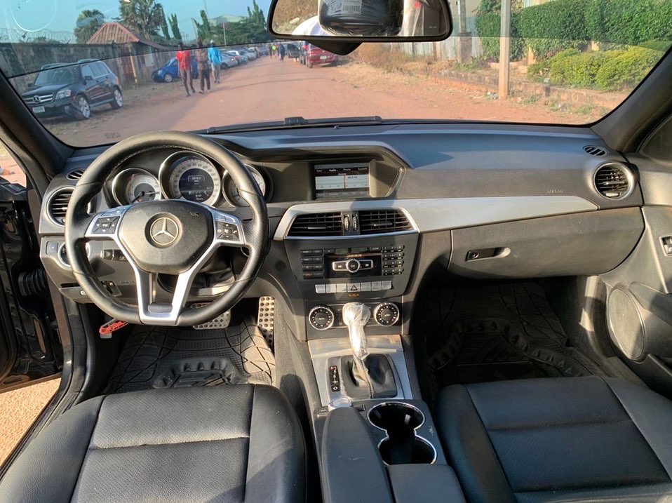 AutoMotorsNG's tweet photo. FOR SALE‼️
SUPER CLEAN C300 2012 MODEL
PRICE 4.950M
08034752494
KADUNA https://t.co/YMvITu8x7P