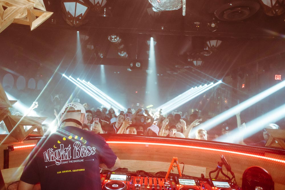 🤳🏼 <a href="/1997uk_/">Kris</a> took over our playlists with his new Hanza single + tunes from <a href="/eventhorizon_uk/">Event Horizon</a> @harrytremlettdj <a href="/Shahay_music/">Shahay_music</a> &amp; more.

Tap in ⬇️⬇️
spotify: nightbass.ffm.to/spotify
apple: nightbass.ffm.to/apple-music