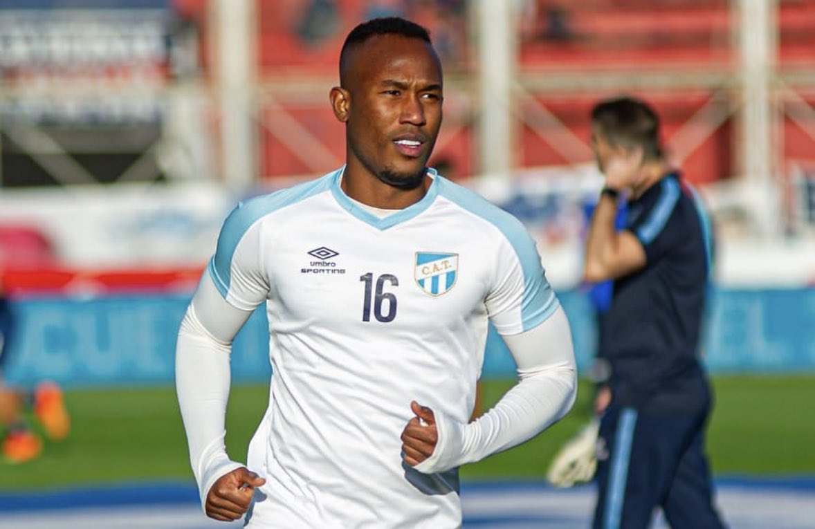 QEPD Andrés Balanta

El volante colombiano de Atlético Tucumán sufrió un paro cardíaco en el entrenamiento de hoy y los médicos no pudieron reanimarlo. Nuestras condolencias a su familia y amigos.
