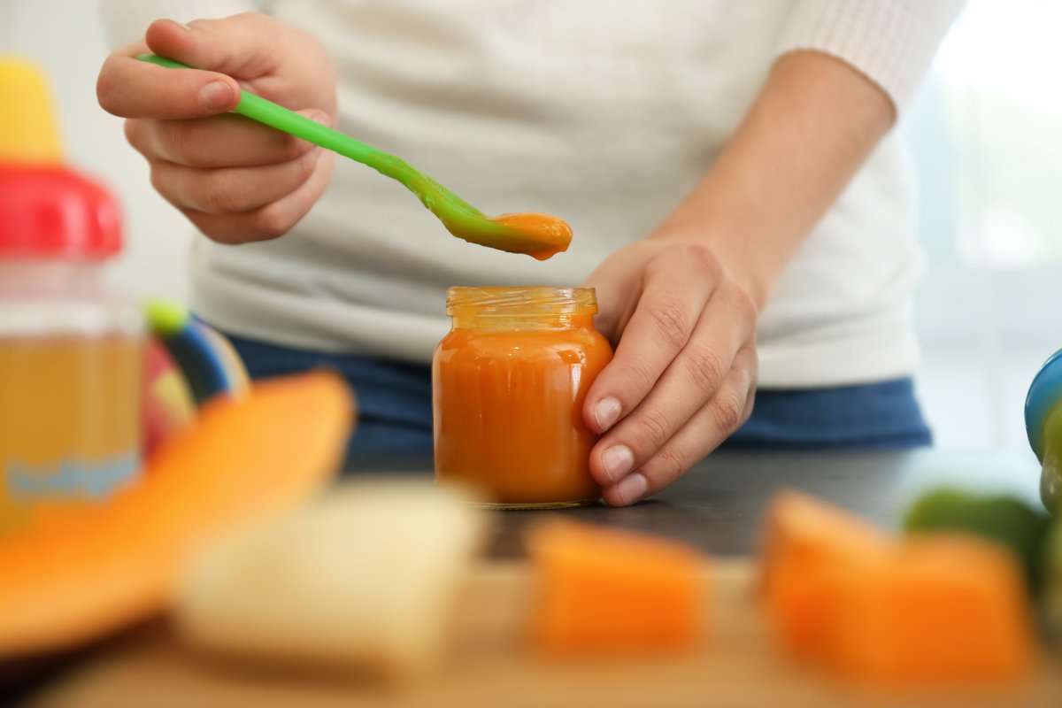 #DYK heavy metals, such as lead, are found in some baby food and fruit juices? <a href="/PEHSUnational/">PEHSU</a> has information you can use to help reduce your family’s exposure to heavy metals in food and drinks. Learn more: bit.ly/3mcou9L #ATSDR #LeadPoisoning