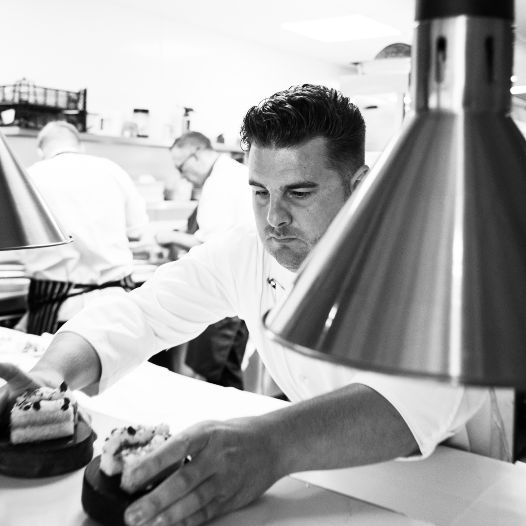 xbyharryguy's tweet photo. PARADE Chester will host the second, exclusive tasting menu event for @xbyharryguy on 2nd December. 

A night of seasonal produce, culinary mastery and champagne served in @paradechester.

Limited tickets left. Email concierge@paradechester.com to secure your table. https://t.co/HPxASBtShd