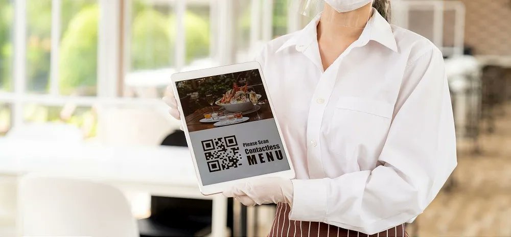 Digital technologies such as smart wearable, robotics and AI are enabling a wave of hyper-efficient restaurants that will deliver exceptional experiences to their customers. Read our blog to know how the smart restaurants of the future will look like. 
buff.ly/3GsyyDF