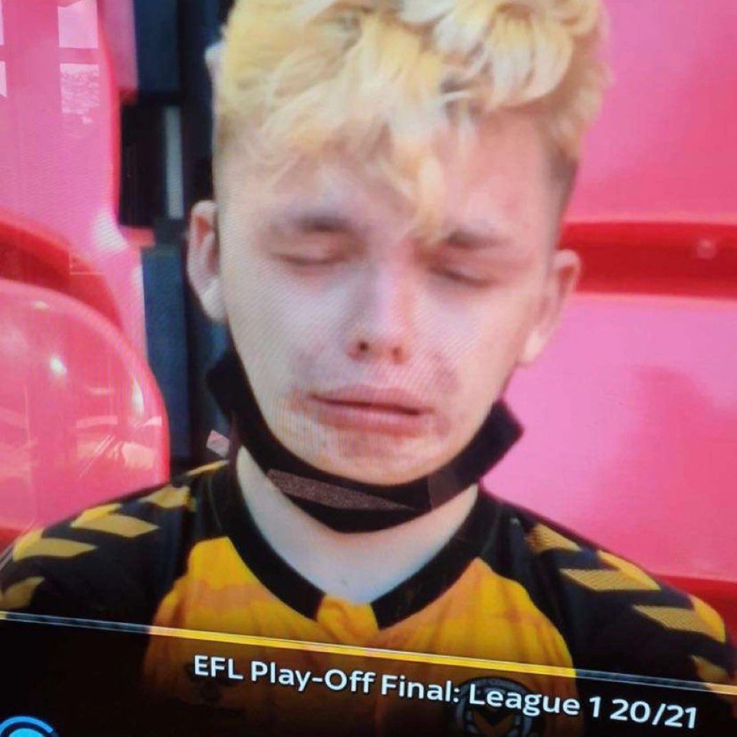 Englands on the piss, and the Welsh are going home😎🏴󠁧󠁢󠁥󠁮󠁧󠁿