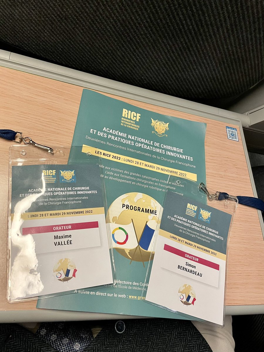MaximeValle5's tweet photo. Quel plaisir et quel honneur de parler de chirurgie 🤖 avec mon ami @simonbernardeau à l’@acad_chirurgie devant nos Maîtres 🤩 pour ces #RICF! Merci 🙏 au Président @albertclaude1 et au @CNJChirurgiens de nous avoir invité! @CHU_de_Poitiers @AFUrologie @afufuro @AurelienBinet1 https://t.co/YMXzyjScRf
