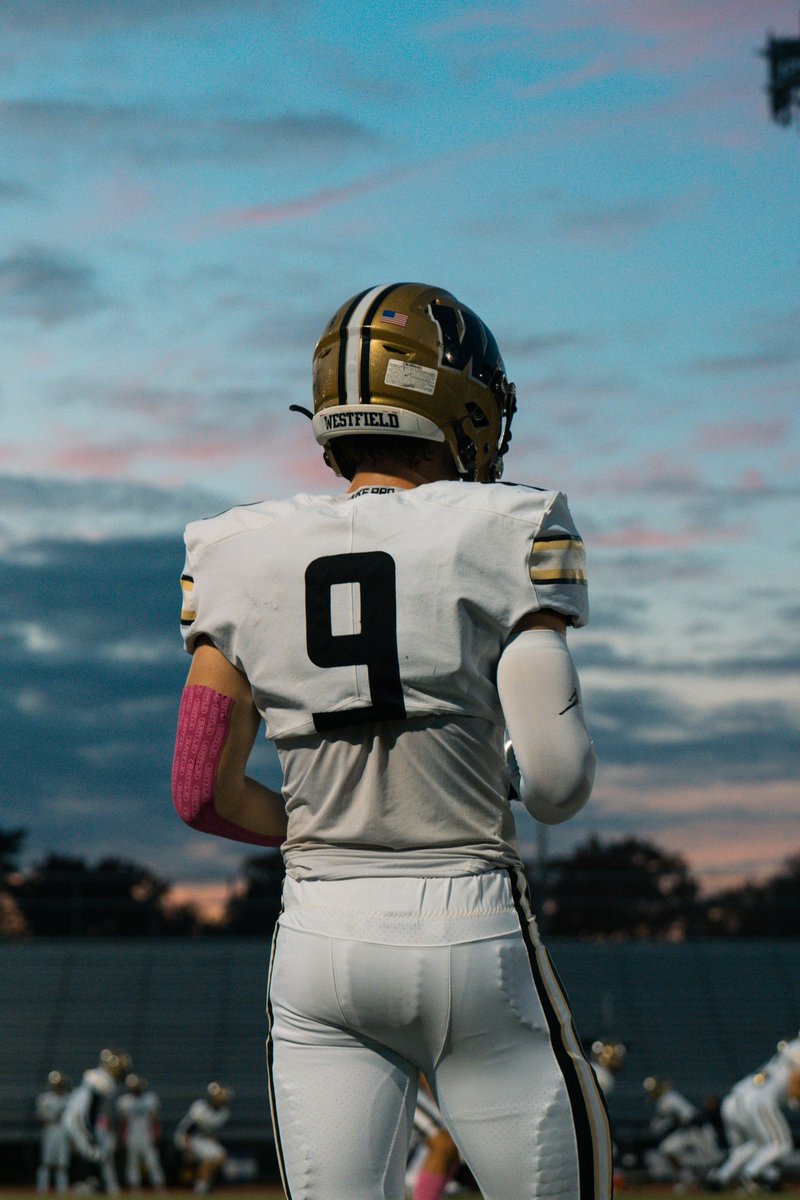 RobKeys7's tweet photo. Thankful to have been voted 1st team All-Region. @WestfieldFB https://t.co/RRkwGeeoLq
