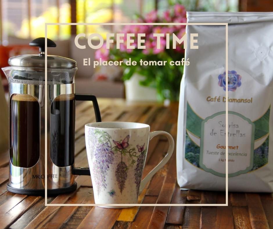 Mejor hora para un café?  Pues cualquiera de las 24 horas del día 😍☕️#cafe #FelizMartesATodos