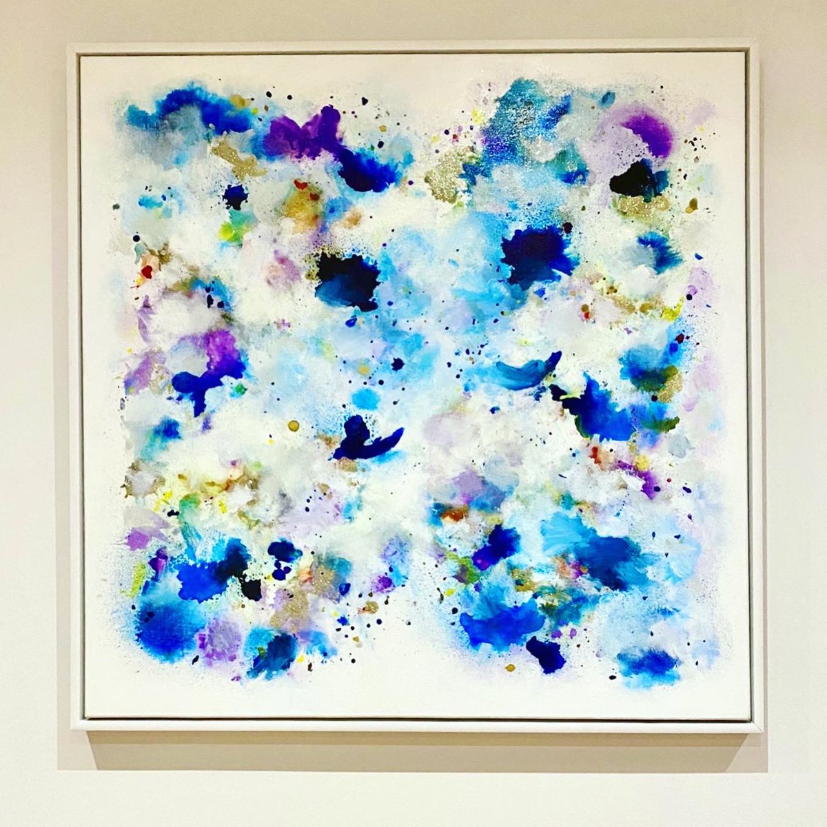 CorinneNatel's tweet image. Superluminal #27 painting in example interior setting, looking beautiful. Available and ready to purchase before Christmas! 😍💙💜🤍🌟
#art #painting #blueabstract #interiordesigner #interiorstyle #artist #femaleartist #abstractart #blueart #abstractartist #contemporaryart