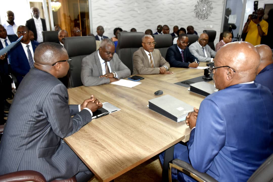 JULIEN PALUKU tweet media