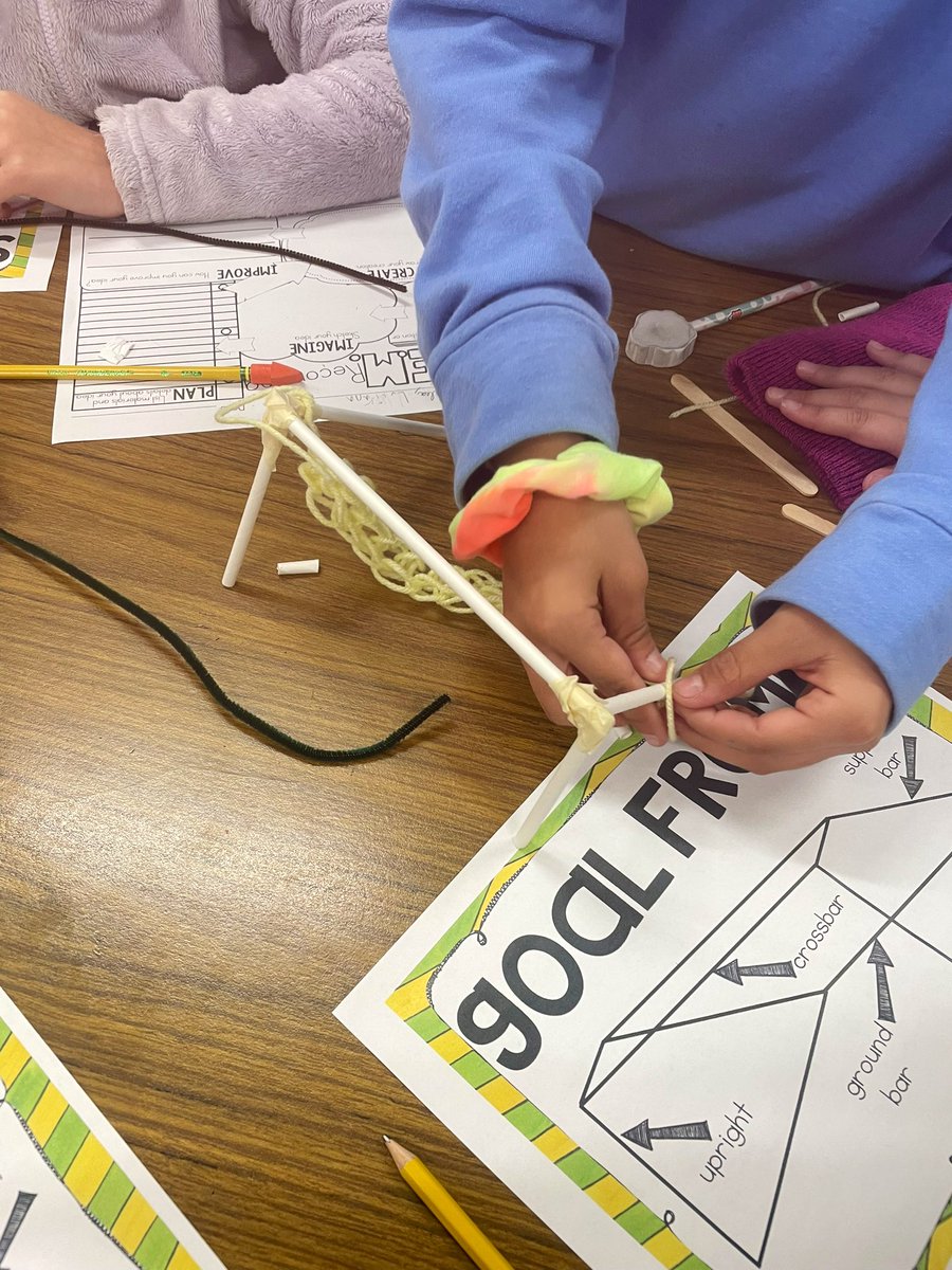 school3_STEM's tweet photo. In honor of the World Cup &amp; the USA game happening now, today’s STEM Challenge is to build a soccer goal. Teams will then code Sphero to avoid obstacles to score a goal. ⚽️🥅🏟 @S3_Belleville https://t.co/CU0hpB0vfe
