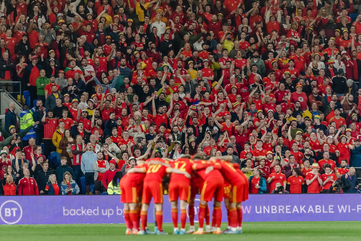 Sue_Charles's tweet photo. The end of the road. For some, the end of an era. ⚽️

But thank you for getting us here. To make a World Cup finals, is a massive achievement for a small country. 🏴󠁧󠁢󠁷󠁬󠁳󠁿

Diolch yn fawr, #Cymru.👏
#Wales #WALENG
#TogetherStronger https://t.co/JIpiUKuezM