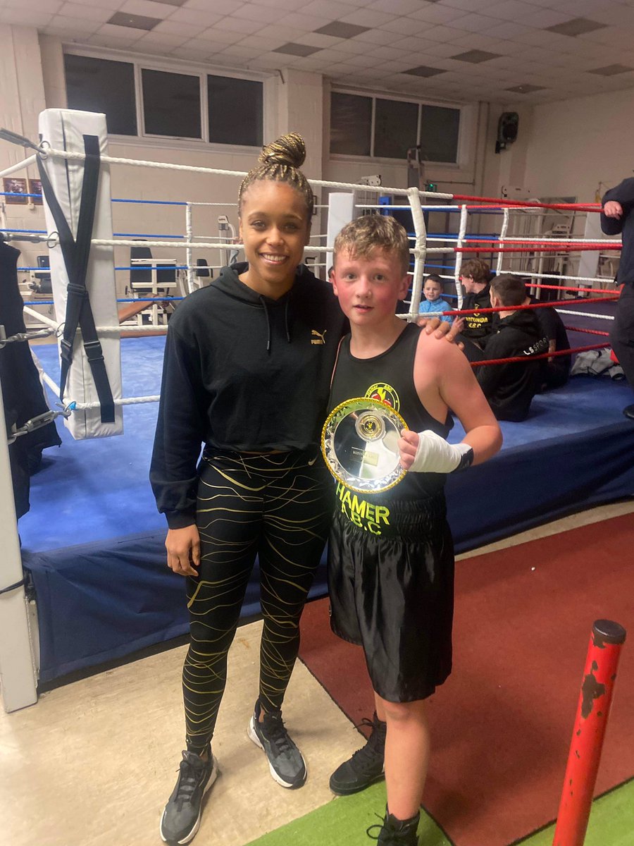 HamerBoxing's tweet image. It’s a WIN in Liverpool for our Harrison 🥇
Well done young man in a tough fight but well deserved victory 💙
Thanks to Matt and Alan for giving up their time to corner Harrison this evening 👏👏
#englandboxing @LtdMetals @WeActTogether @YourTrustRdale