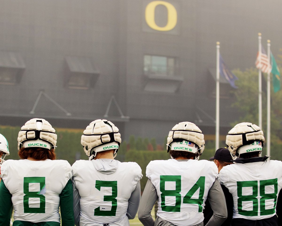 Eugene NIL Club 🦆 tweet media