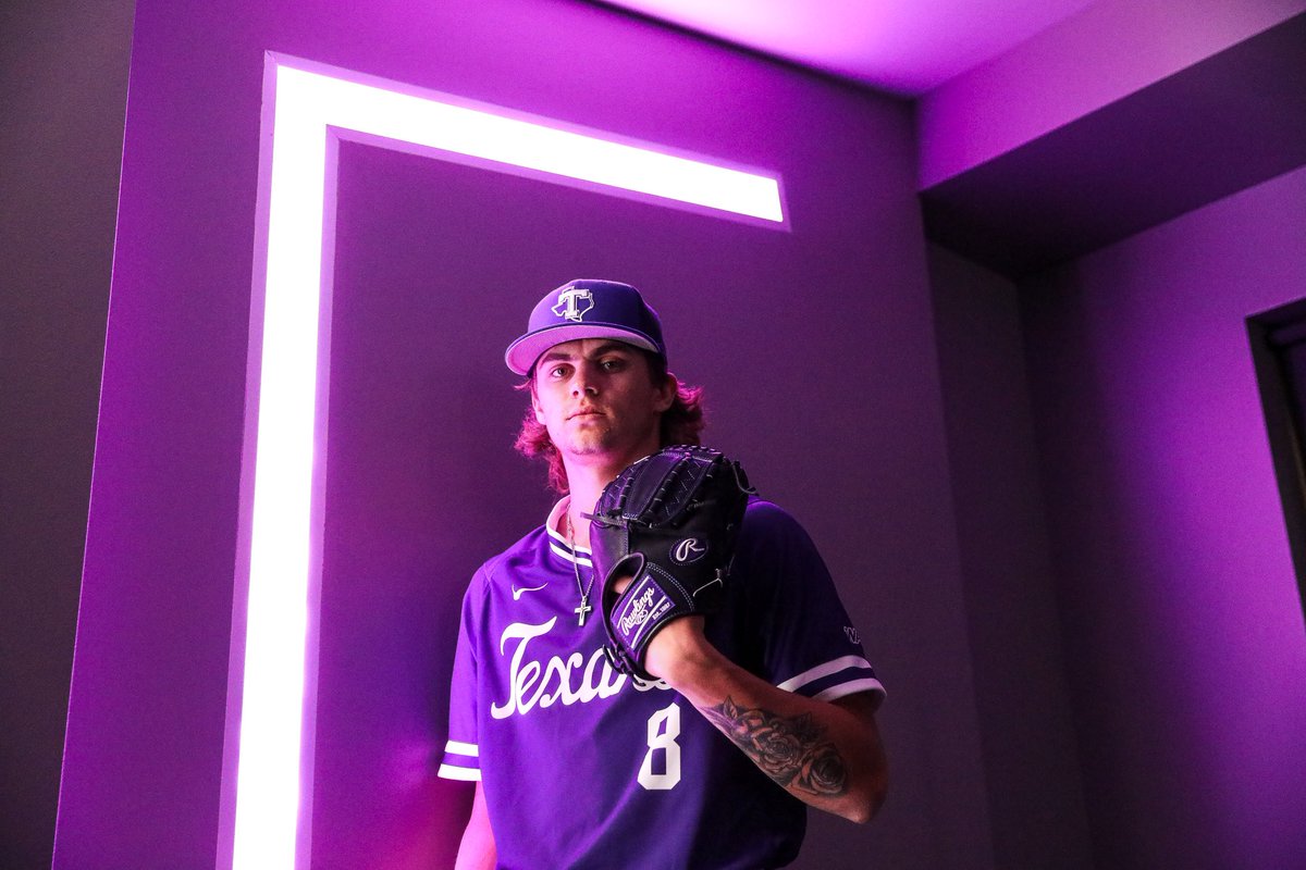 *tanner carter* tweet media