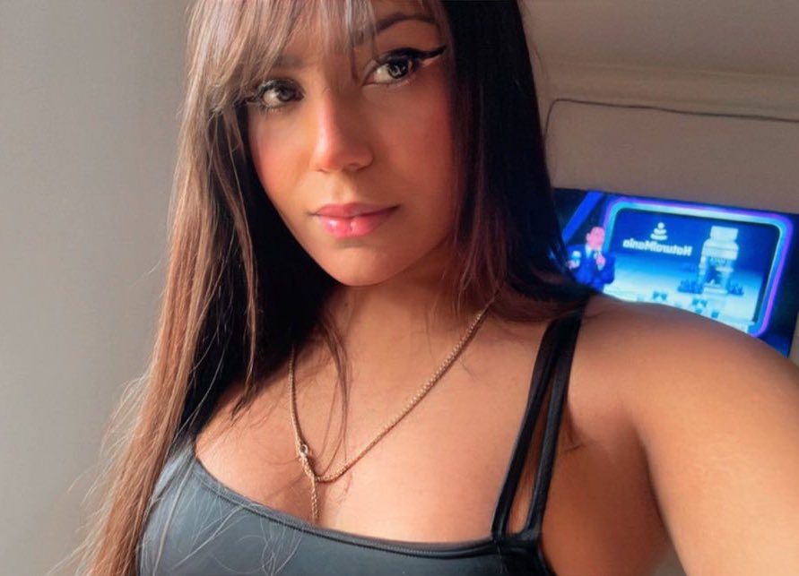 LaysaIS2's tweet photo. Tava aqui pensando lá no início.. 🍃💭 https://t.co/9iHyocl0MV