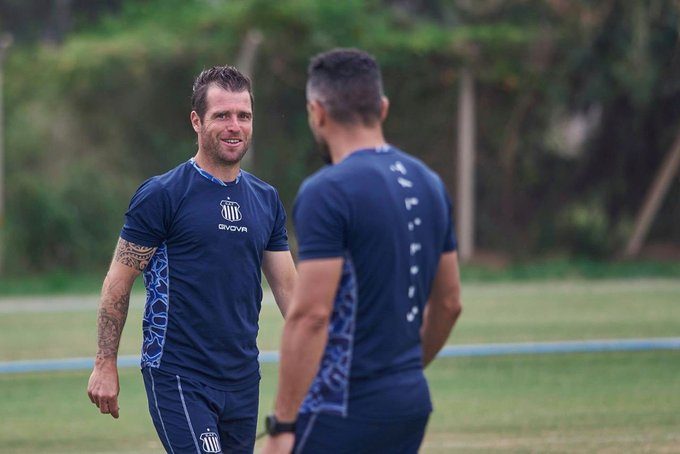 _CoRoSaFe's tweet photo. #Talleres 

Santiago Raymonda se incorpora al Cuerpo Técnico que encabeza Javier Gandolfi, cumpliendo el rol de Ayudante de Campo del Primer Equipo para la Temporada 2023. https://t.co/r605w7k071