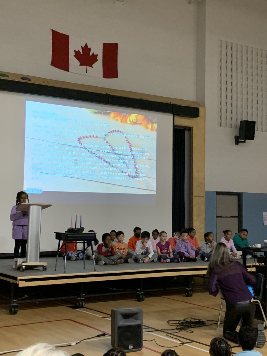 stjosephguelph's tweet photo. Advent is a time of waiting and preparing for Christ. Thank you to our choir and Mrs. Castro’s Gr. 3 students for sharing the importance of Advent. #HOPE #FirstWeekOfAdvent https://t.co/IpxKnhIQnC