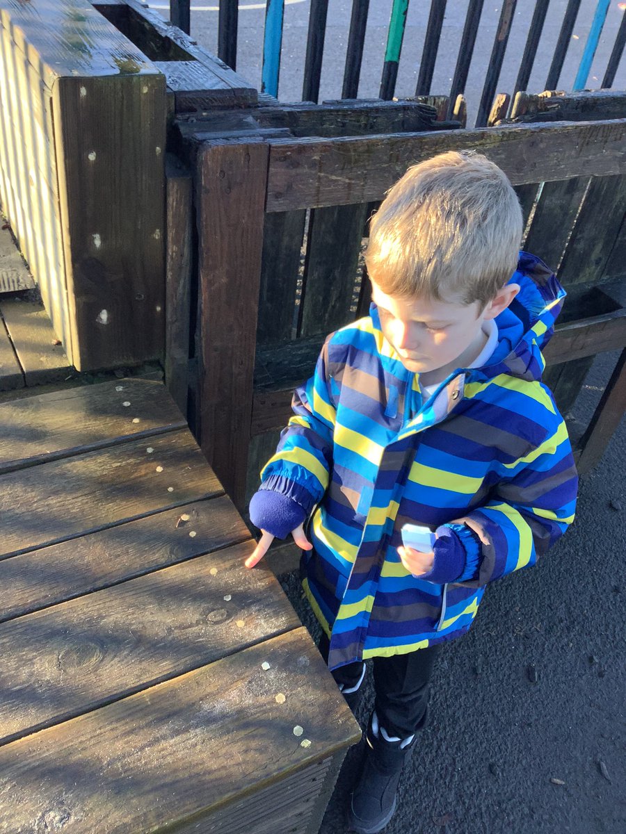 MrsMacaulayCPS's tweet photo. Today Primary 1 were excited to explore the frost in our playground. T explained that the water droplets they found would rise to the sky as the temperature rose. @carmondean_ps #outdoorlearningCPS @misspurvisCPS https://t.co/MLBLT2lLhu