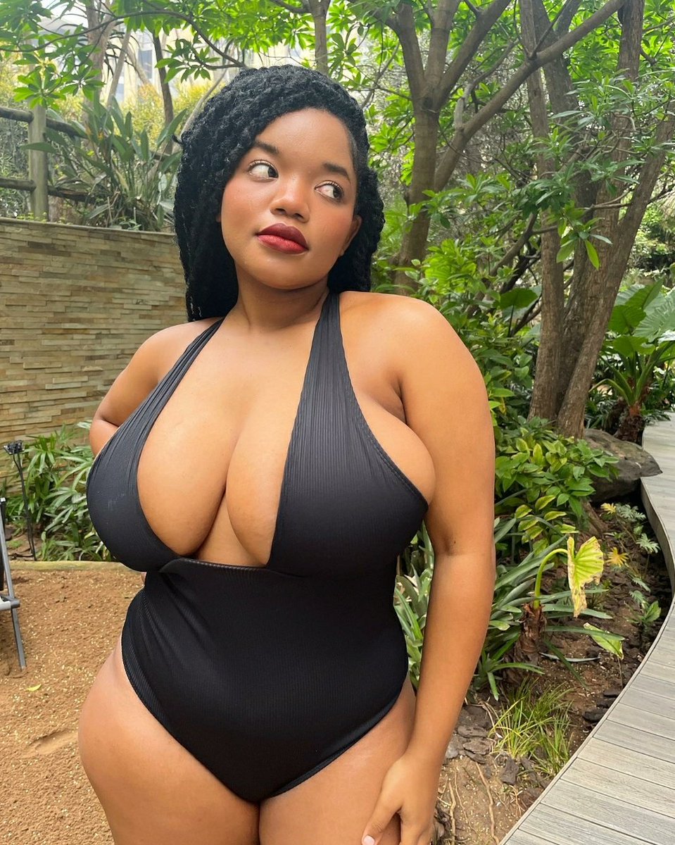 PageFriends1's tweet photo. Looking for sugar mummy??
#SpotifyWrapped #FIFAWorldCup #englandvswales #MAMA2022 #StrayKidsAt2022MAMA #AzamSwati #GOT7Win2022MAMA #Senegal https://t.co/ModUKXBGyw