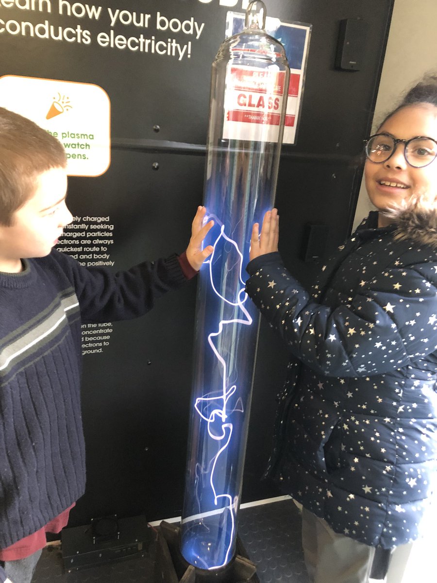 MsJukins tweet media