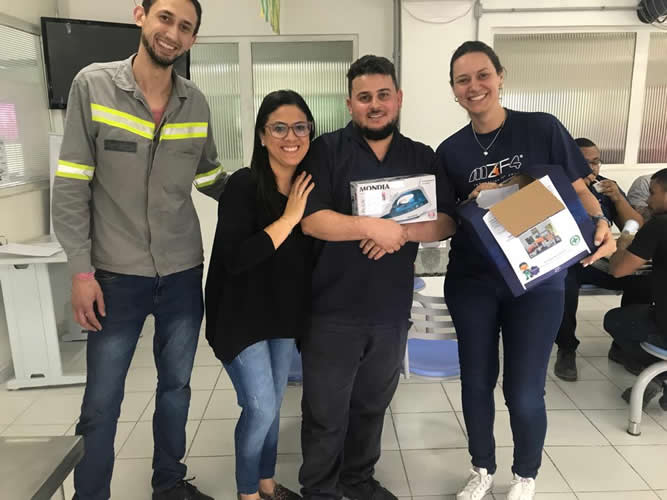 mzf4_group's tweet photo. SIPATMA: Semana Interna de Prevenção de Acidente do Trabalho e Meio Ambiente (Internal Week for Prevention of Occupational Accidents and Environment)
Final step: gifts raffle!
#training #teamdevelopment #management #quality #prevention #environment #health #mzf4 #sipatma #egs https://t.co/1KE2MgSVlX