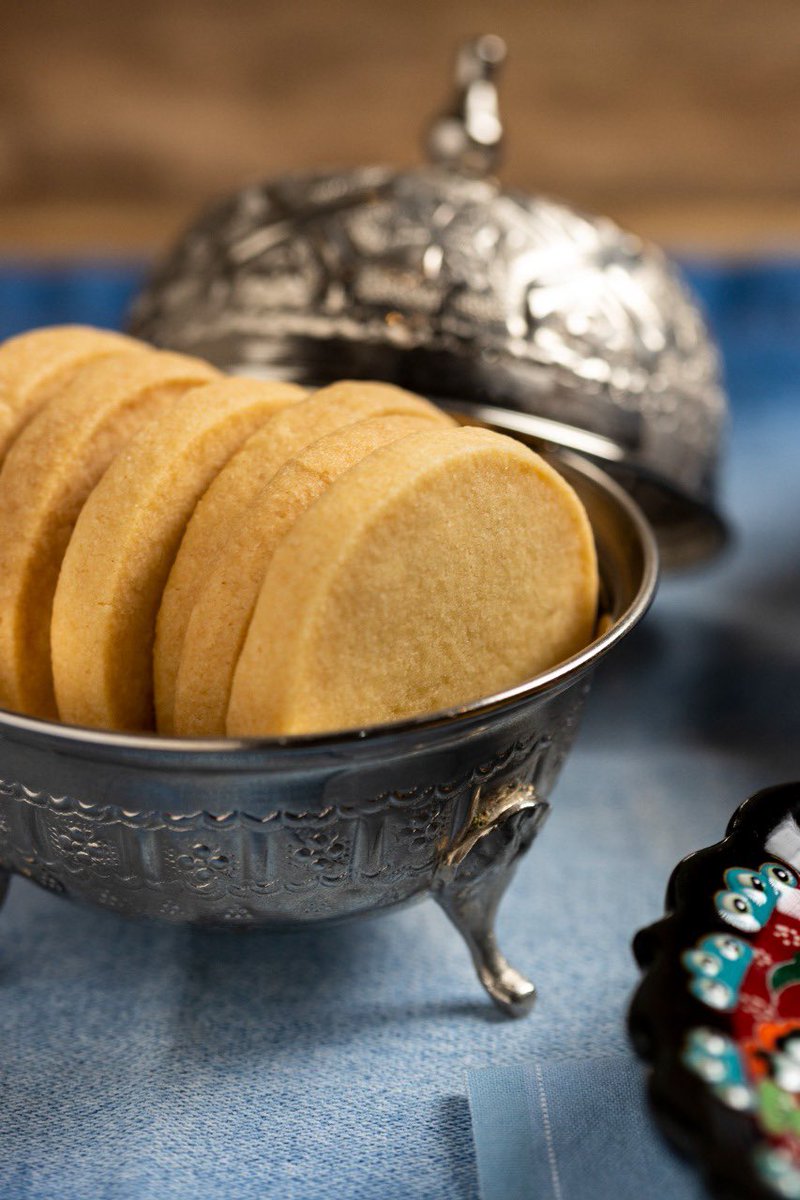 No panelinha.com.br tem preparações inspiradas nos países que estão em campo. Hoje teve cada receita! Da Inglaterra: 
- panelinha.com.br/receita/shortb…
- panelinha.com.br/receita/scones
- panelinha.com.br/receita/clotte…
- panelinha.com.br/receita/bolo-i…