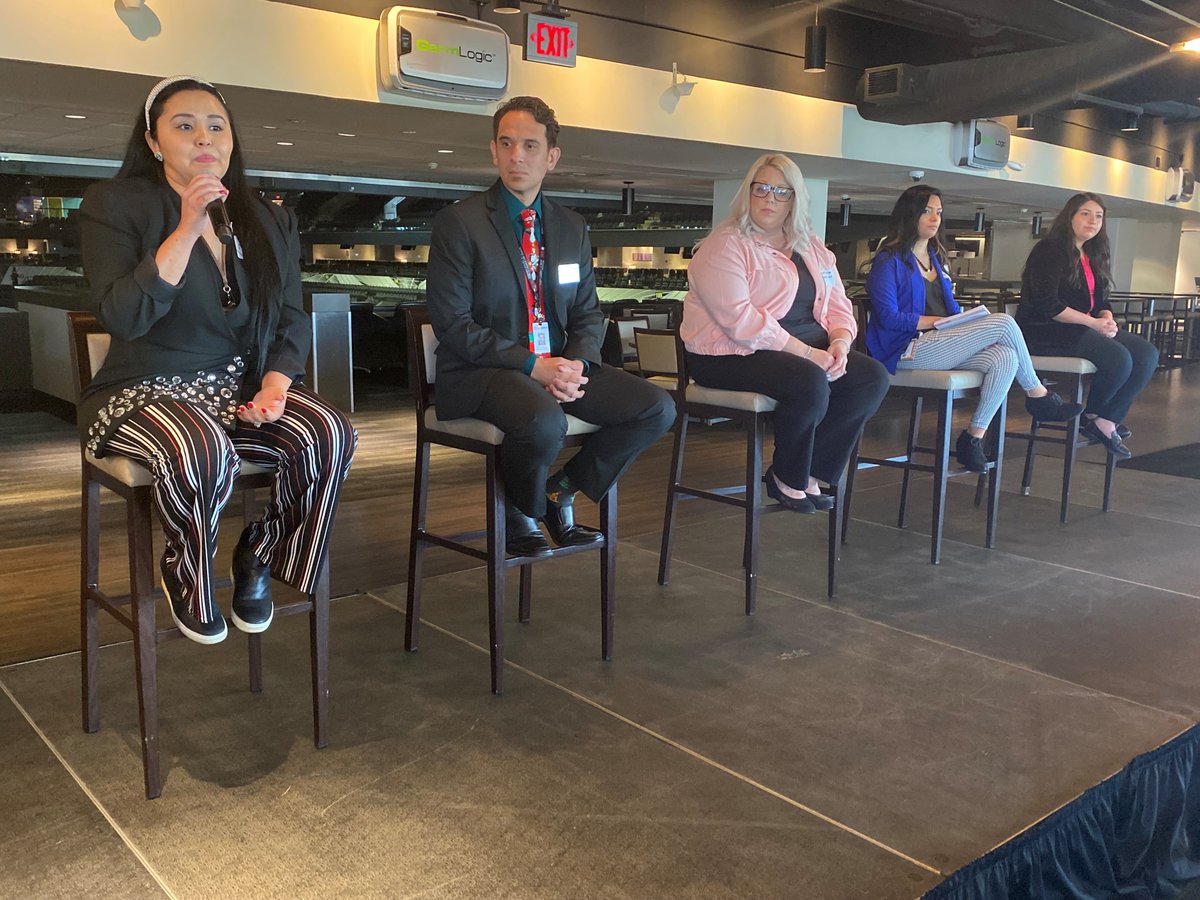 TexasDFPS's tweet photo. Our caseworkers are awesome! Today's summit in Bexar County was an opportunity to hear from them and raise awareness of their invaluable contributions. https://t.co/H7yTCbPOR5
#caseworkers #fostercare #texasdfps https://t.co/E7ddBazxEk
