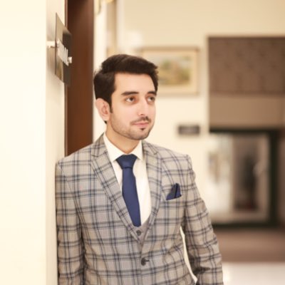 ub12353's tweet photo. #NewProfilePic https://t.co/HyV0Wp4hO3