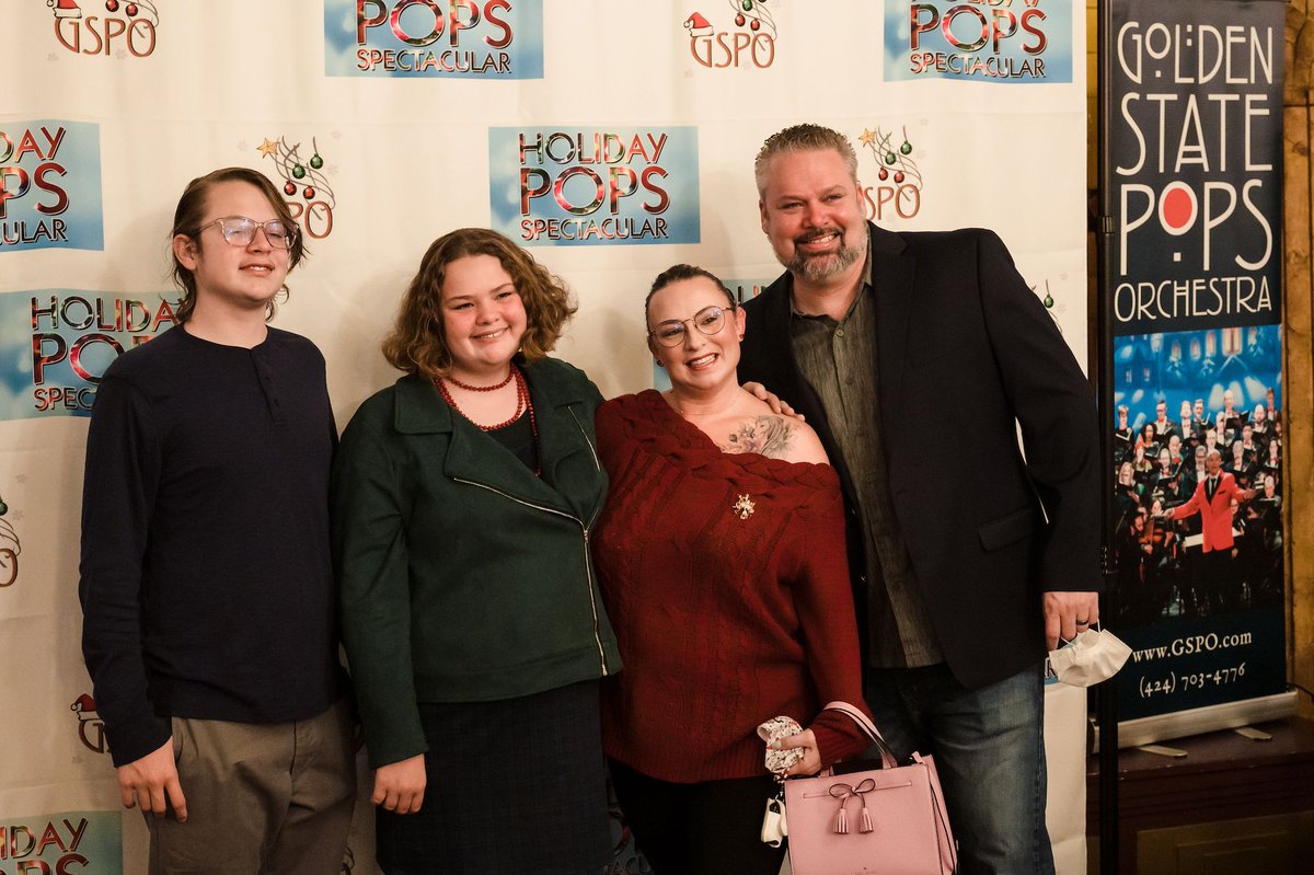 GoldenStatePops tweet picture