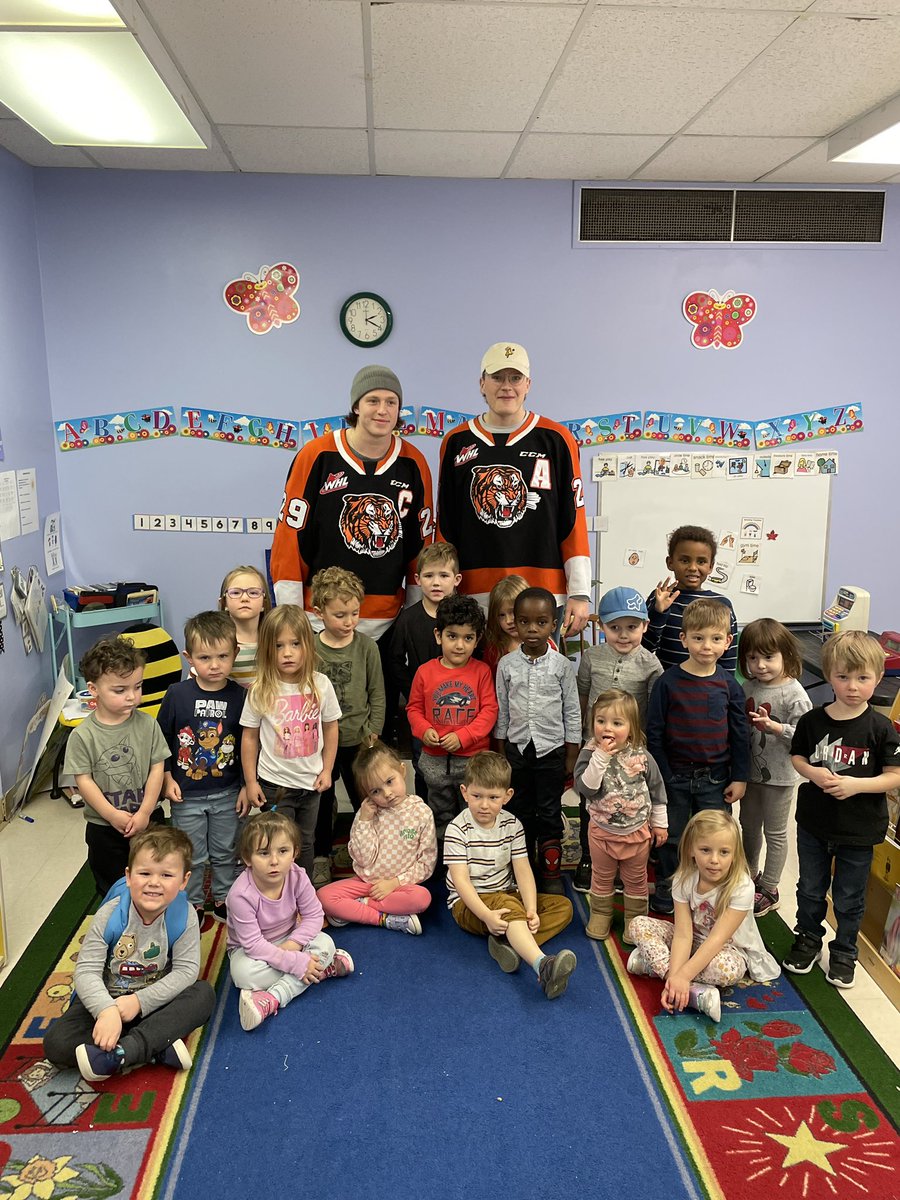 It’s a great day back in the community this afternoon. Captains Owen MacNeil &amp; Dallon Melin made some new friends and found some new Tiger fans at KidsPlay Pre-School this afternoon while reading books and learning with a great group of kids! #WHL #MedHat