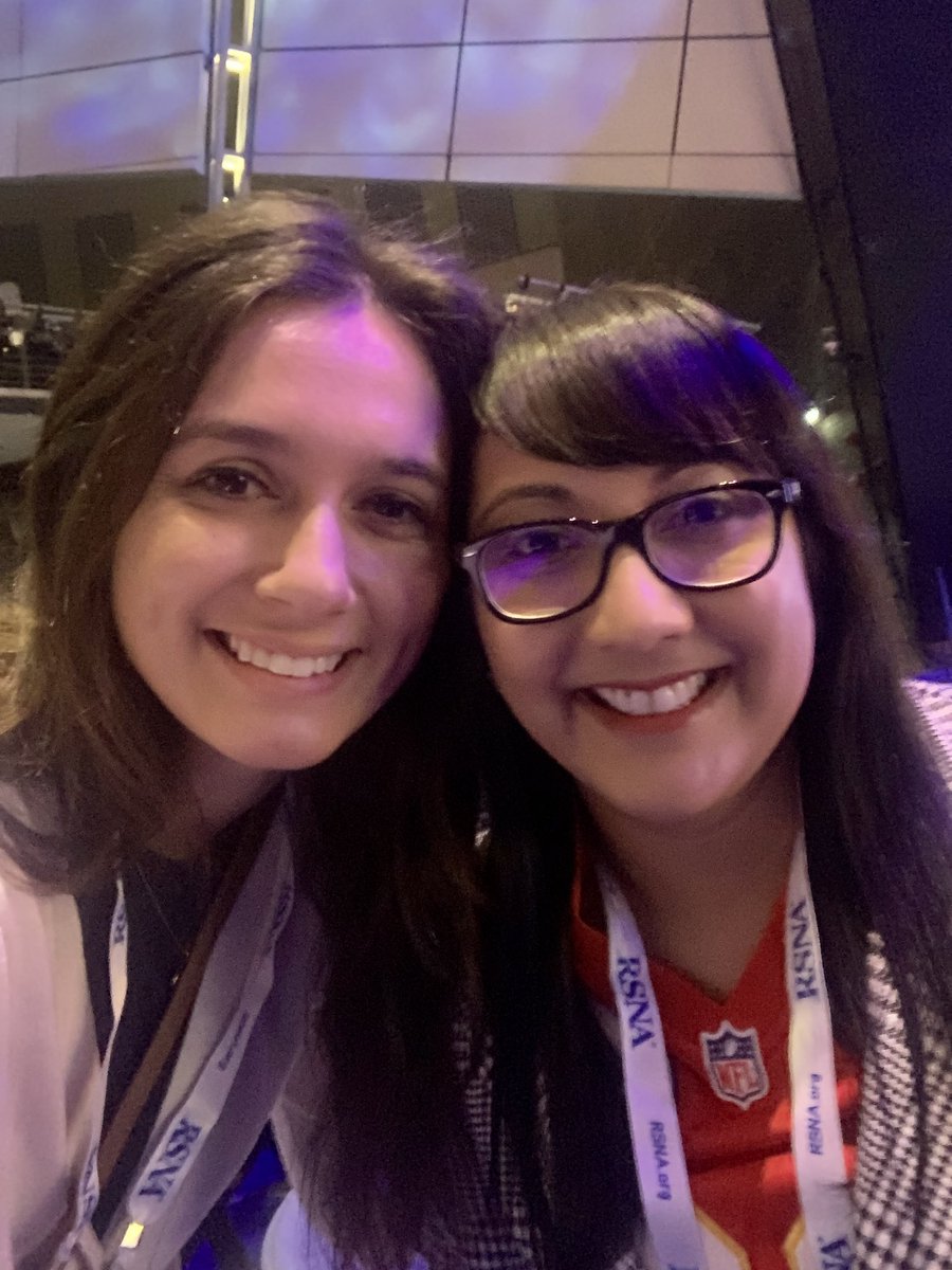 Dr. Amy Patel is an icon for all #womeninradiology and #futureradres! So happy to finally meet you in person at #RSNA22 and #GoChiefs!!