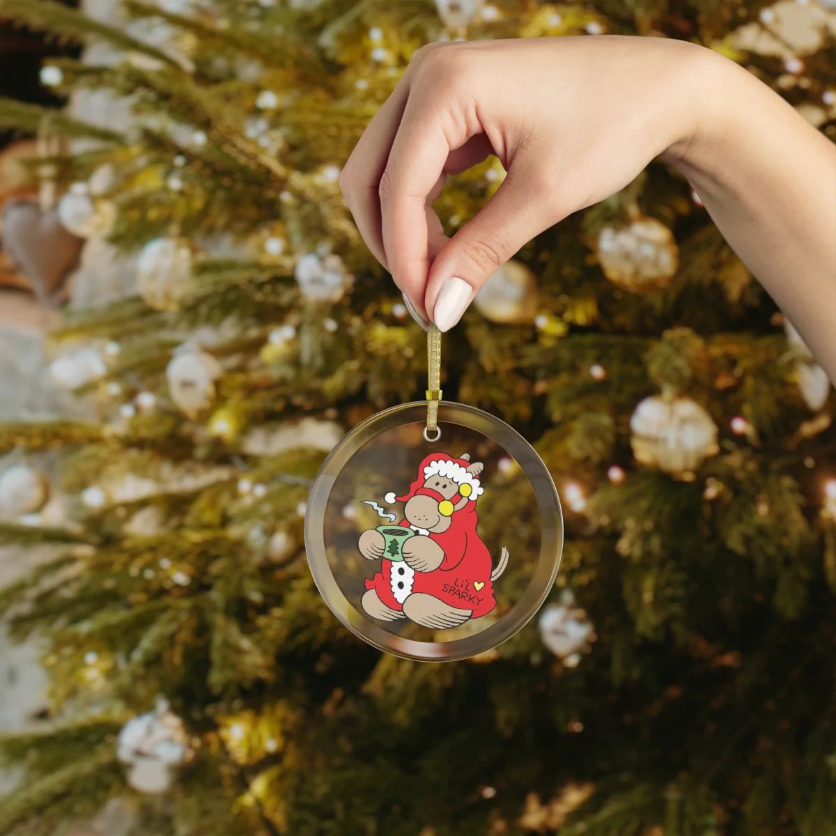 ComicsKingdom's tweet photo. Our 2022 BARNEY GOOGLE &amp; SNUFFY SMITH Li'l Sparky ornament features a beveled edge and one very festive Li'l Sparky.

Find this and more in our Winter Giving &amp; Greetings collection today!

🛒: https://t.co/ucGX5nK934

#holiday #barneygoogle #lilsparky https://t.co/4SopHV93IF