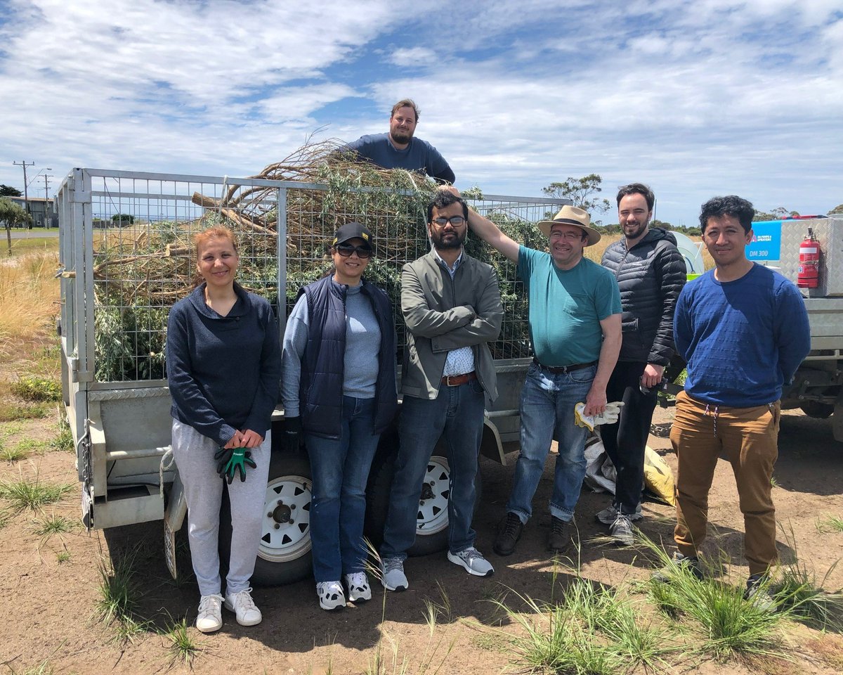 BellBayside's tweet photo. It was great to have employees from the Melbourne office of @vysusgroup join us again for their business volunteer day!

Thank you to the team who helped our Conservation Crew to improve the coastal environment by removing weeds and planting indigenous seedlings. https://t.co/ZpknvmIQaL