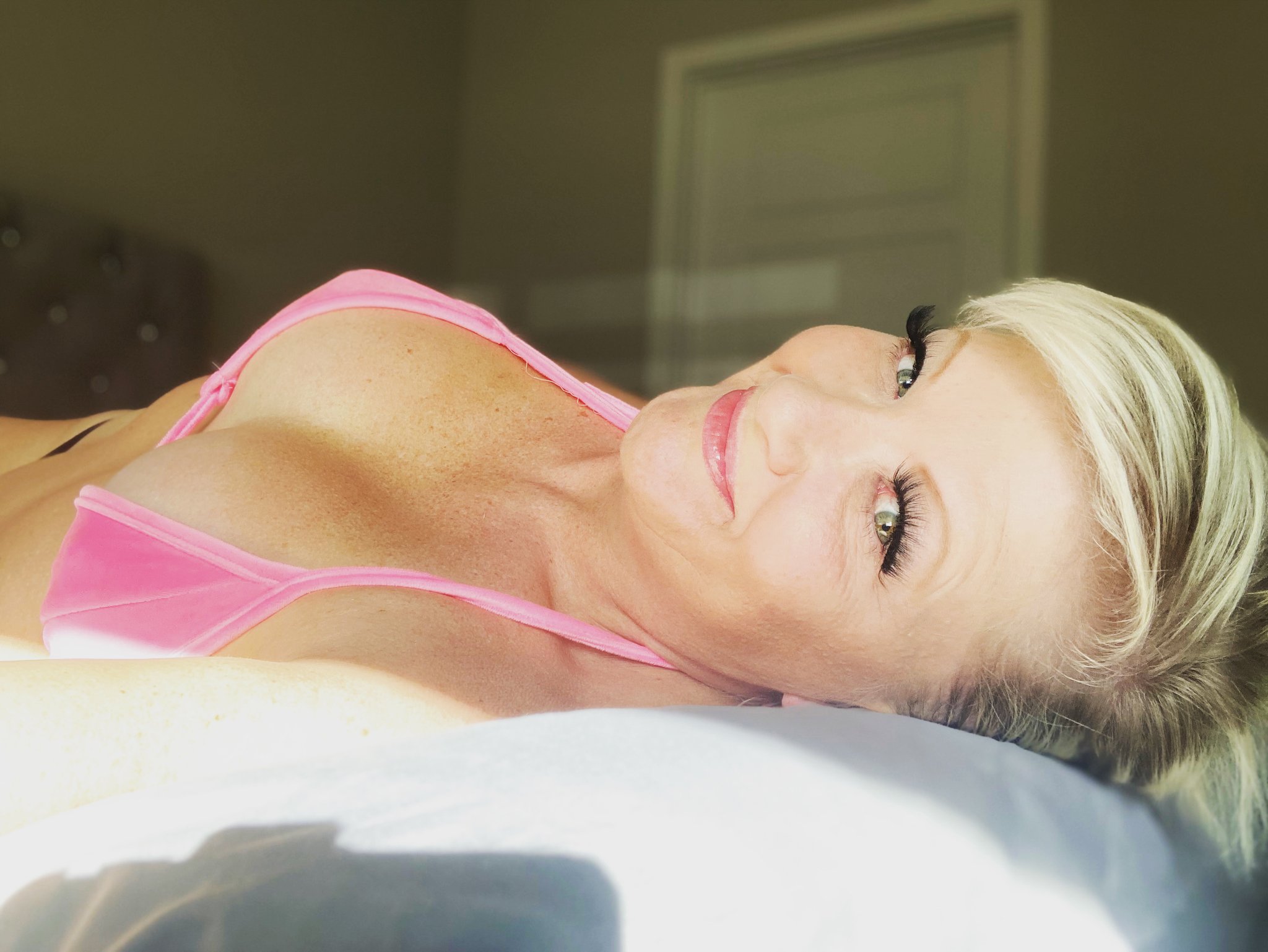 Bree Austin on Twitter: "Who do you wanna see me shoot with, tag people and studios….2023 is