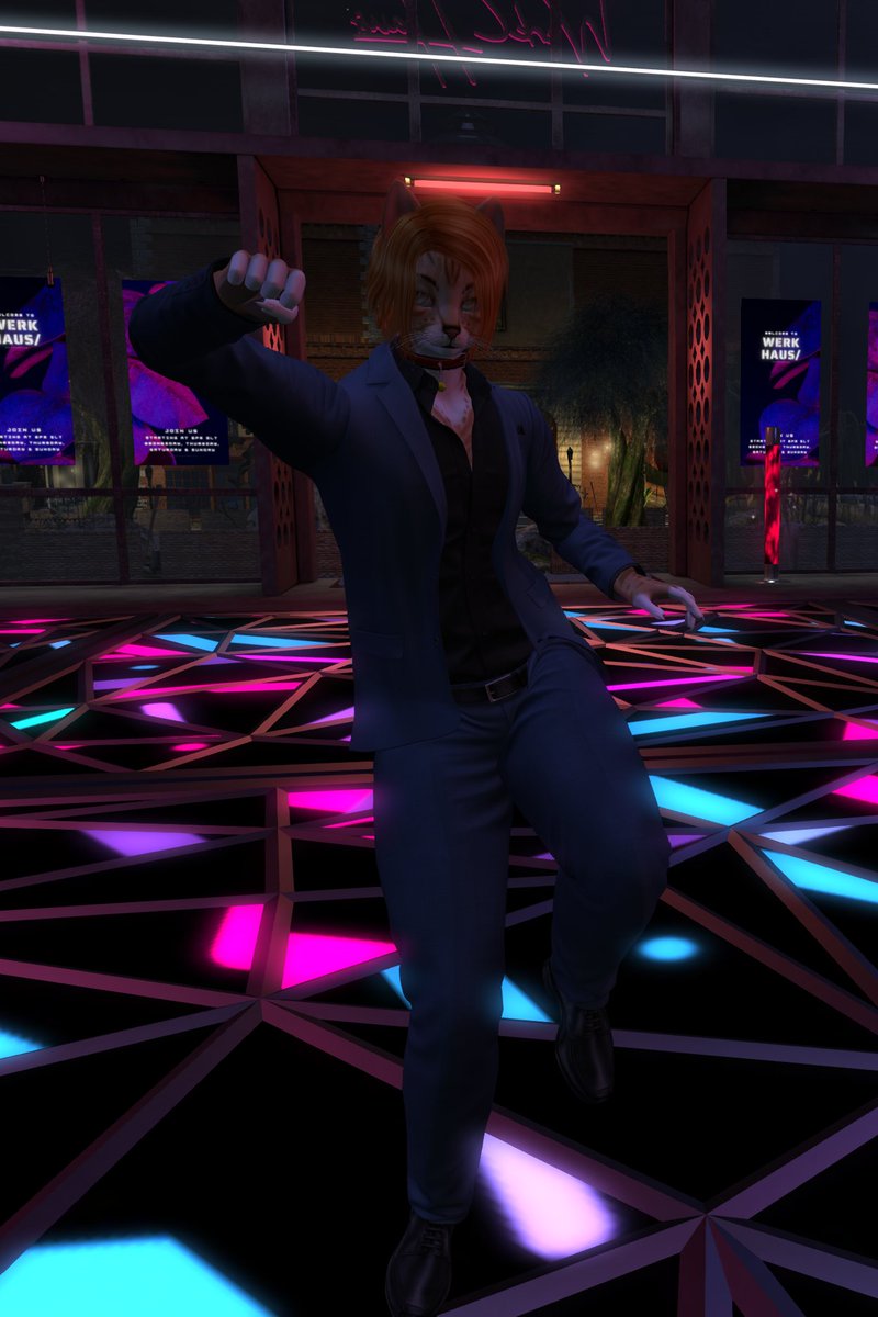 WhereMyMeowMix's tweet photo. Something I have not done in ages, get up and dance while listening to dj @RemiJCrowley spinning the tunes right now @WerkHausSL https://t.co/tegVfMWenI