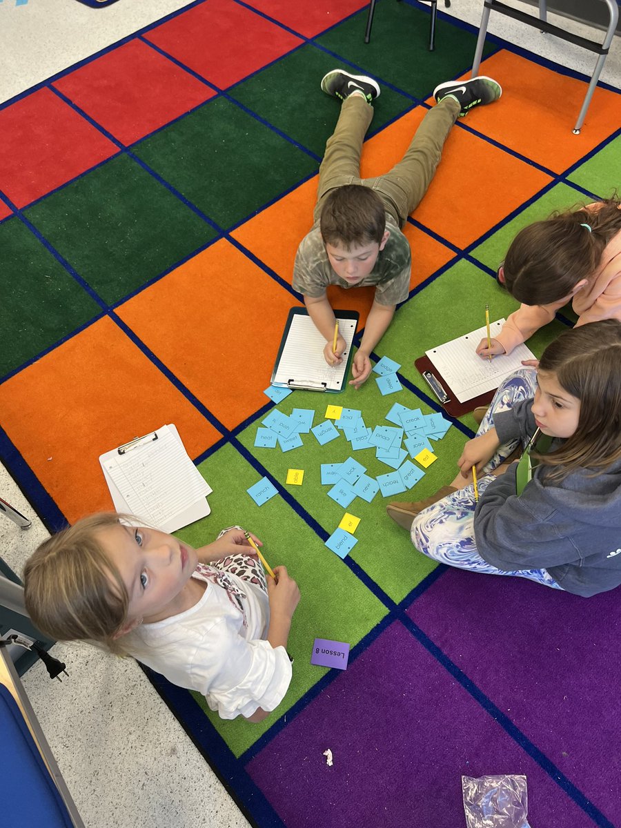 vsimp1216's tweet photo. We had a little fun building words with suffixes today. I was so proud of the teamwork I was seeing and how well they were interacting with each other to check their words. They didn’t want the activity to end when the timer went off!#vocabularysurge #wordparts @Molly_Capps https://t.co/M0MHIAkuFG