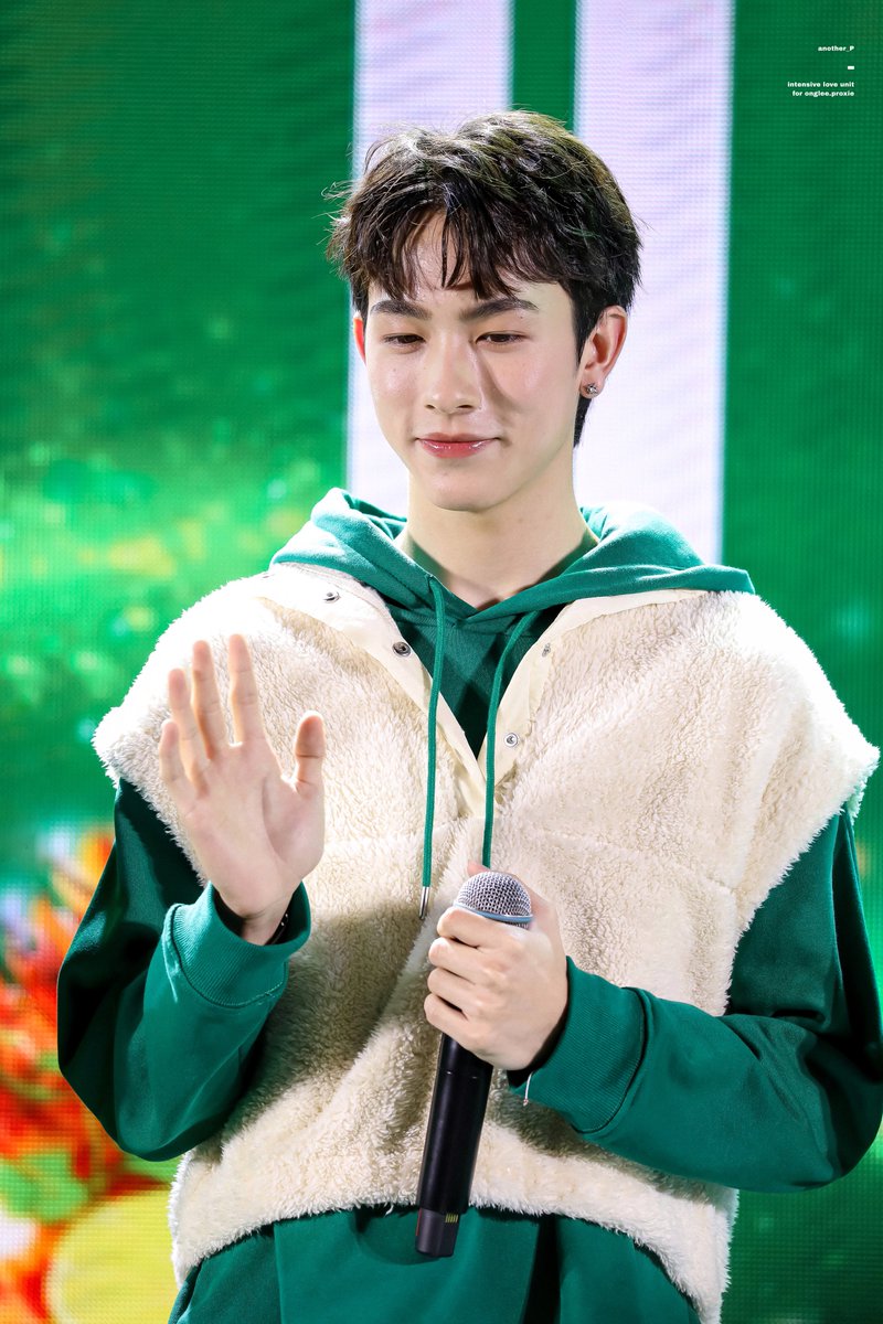 another_p01's tweet photo. หยักบีบแก้มมม☺️🤏🏻

#PROXIEOnglee #PROXIEth 
#GrabFood10Versary 
#GrabFood10VersaryLand https://t.co/4xwYVpF3Wz