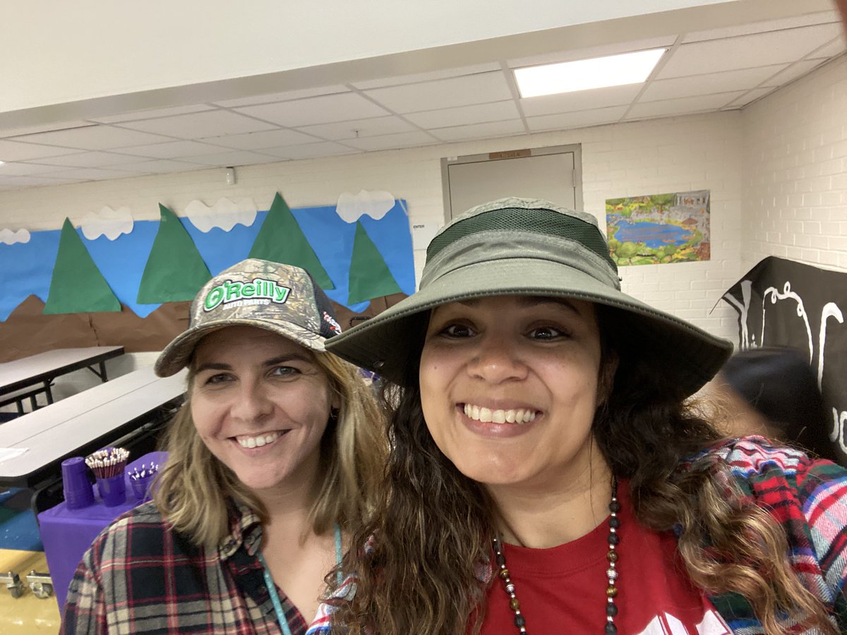 Natali Legeros tweet media