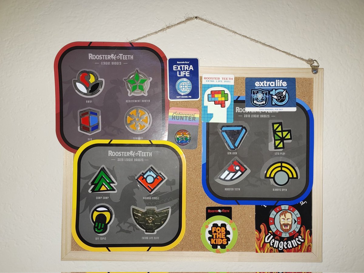 3lectricSh0ck's tweet photo. Finally added this years pin set to the board. Just about out of room lol. 
@ExtraLife4Kids @jack_p @ChadJamesRT @RoosterTeeth @AchievementHunt @AH_Michael @GavinFree @GeoffLRamsey @_TrevorC @JeremyNDooley @Axialmatt @AlfredoPlays @BlackKrystel @IAmLindsayJones https://t.co/5ggnNdyAQX
