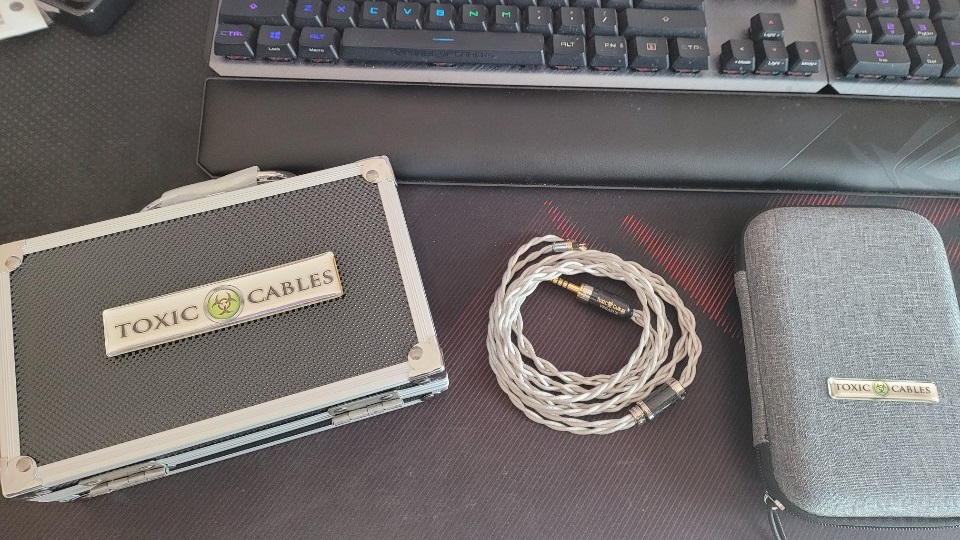 tytot6's tweet photo. ToxicCablesのpegasusが届きました！
#TOXICCABLES #PEGASUS https://t.co/ZTmJnwyQsm