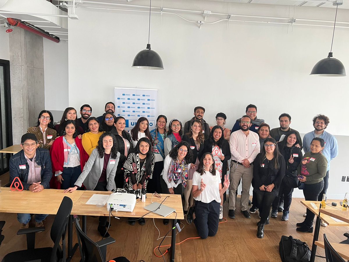El día de hoy participamos en un curso con la <a href="/UNESCOMexico/">UNESCO México</a> y <a href="/airbnb_mx/">Airbnb México</a> 
Fue un placer encontrarnos con tantos proyectos a favor del medio ambiente🐝🦋🌻