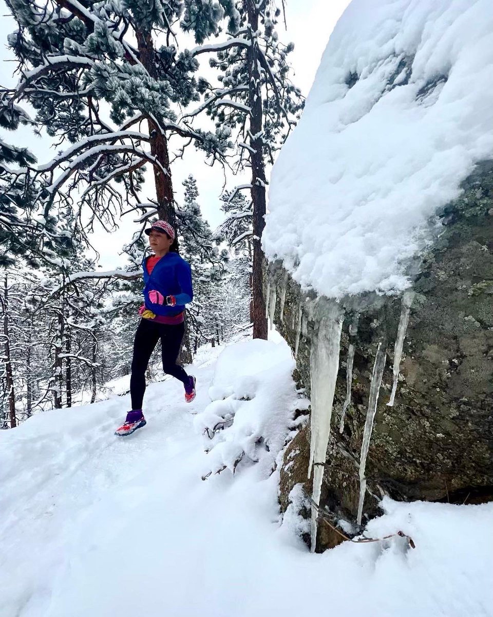 ScottJurek's tweet photo. Been loving all the snow the past couple weeks! Kids are back in school 🙌🏼 so I got out with my running buddy before heading down to Austin for @therunningevent. Who else is going? https://t.co/fyplIKLMie