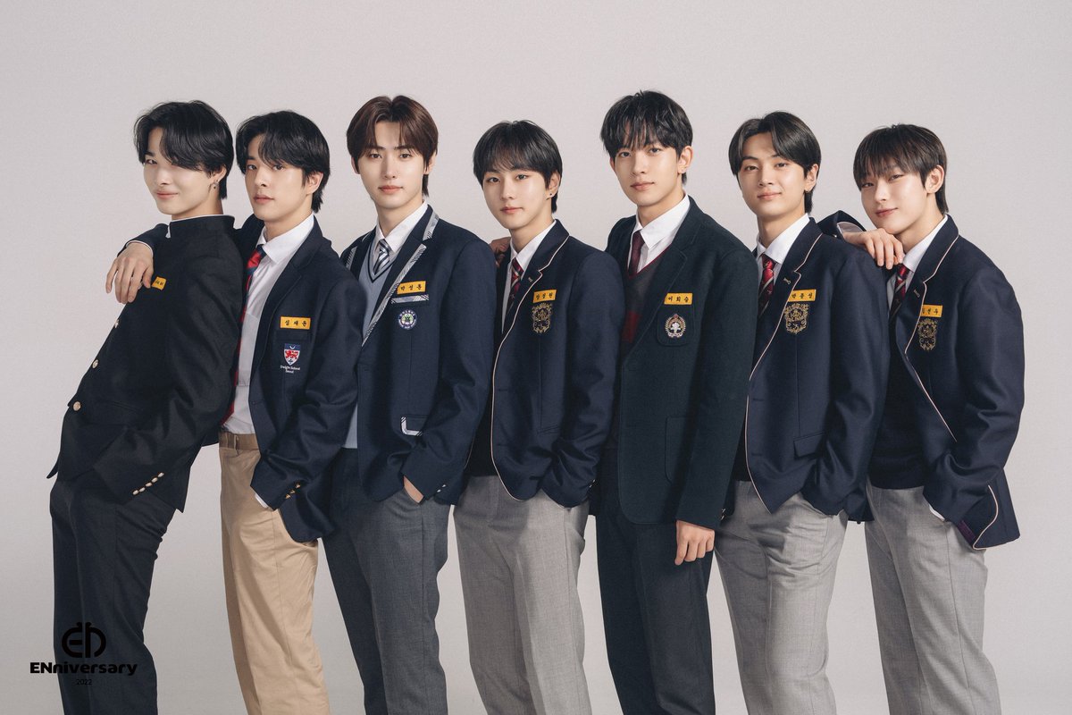 happy anniversary to our beloved 7!