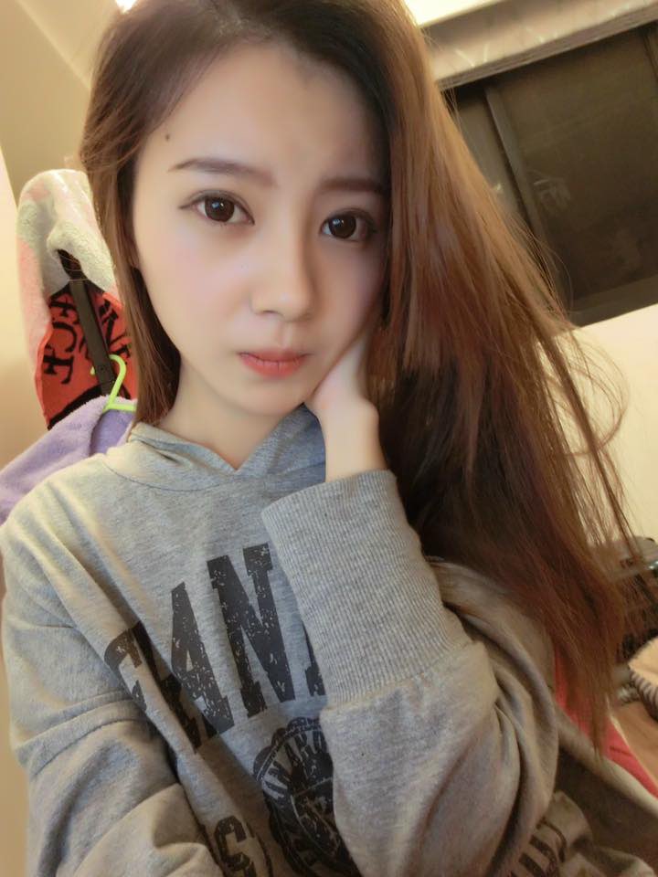 Coco831485082's tweet photo. 上天不會虧待癡情人，它只會往死裡整
#香港偽娘 #香港线下 #香港按摩 #ptgf淫女 #ptgfhongkong https://t.co/hXTnmlLc66