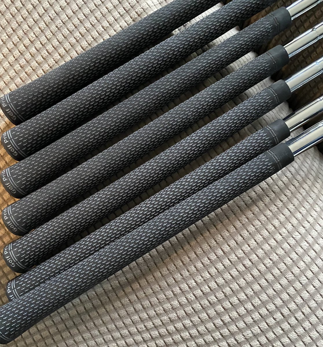 dbz99's tweet photo. @Titleist I'm trying to sell a brand new set of the 300's π€·ββοΈ if anyone is interested hit me up! To answer the question T100 for me no questionβ£οΈ #PrecisionPlayed https://t.co/X5hndN7A19
