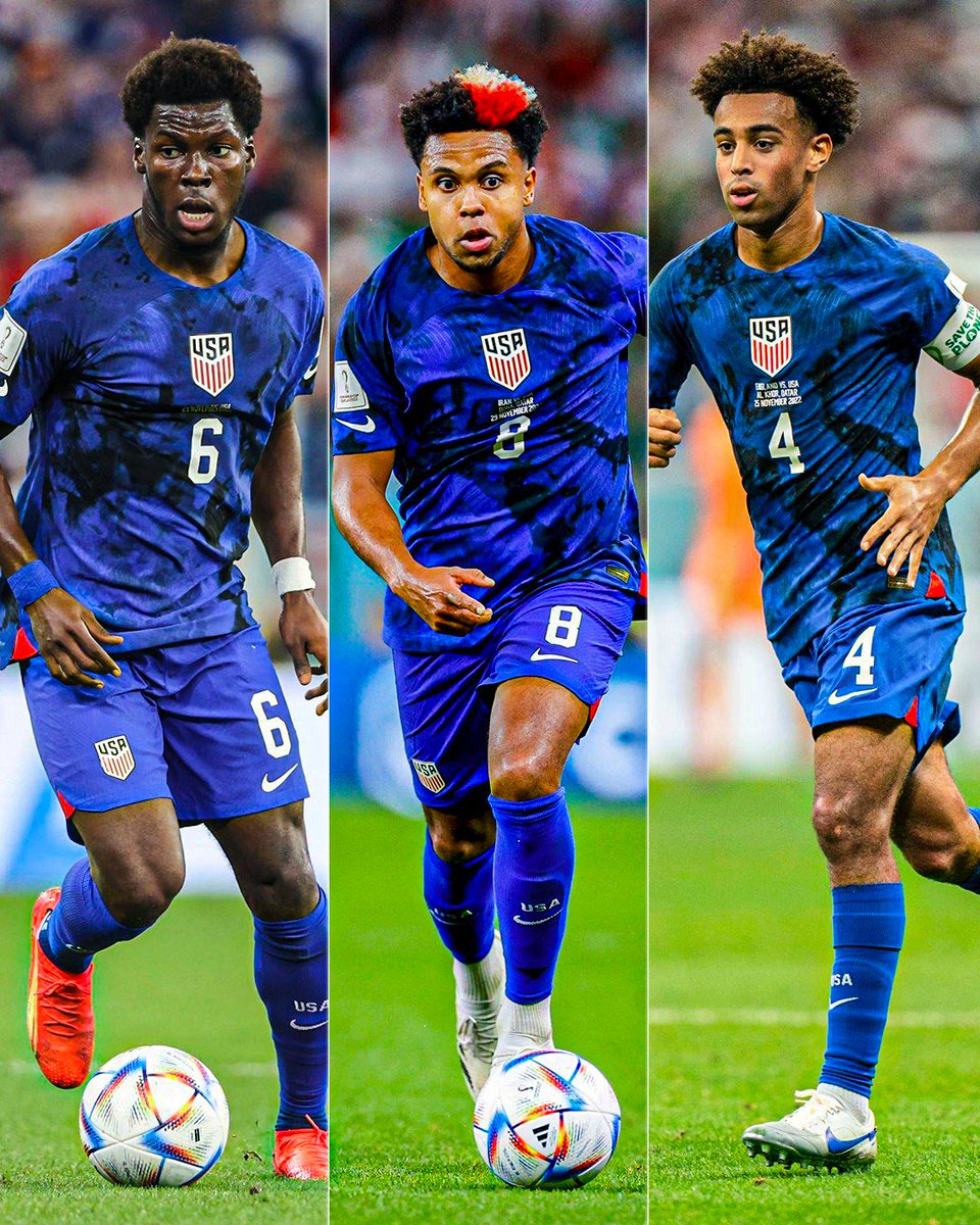 usmntonly's tweet photo. Yunus Musah is 20 years old.
Tyler Adams is 23 years old.
Weston McKennie is 24 years old.

This USMNT midfield trio is only going to get better and better. ✨ https://t.co/r4yrU8sjUh