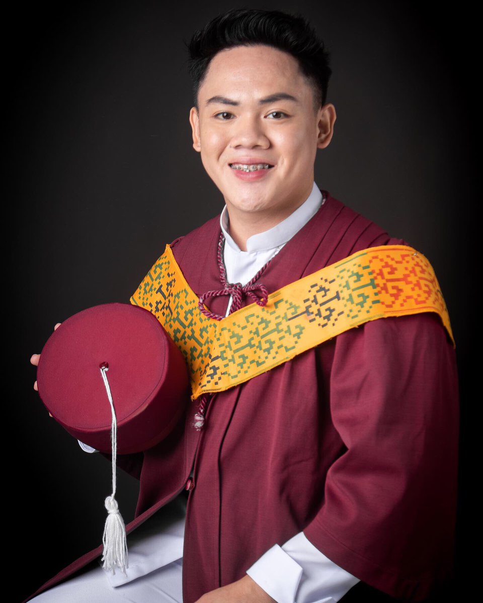 makoyawan's tweet photo. Pwede nadaw ko mag uyab2 ana si mama charoot

MARK STEPHEN M. ANCIS, RN https://t.co/J89R9hMXiA
