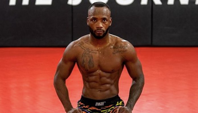 knuckles_stan's tweet photo. Who do you think has the best physique in MMA? 💪 https://t.co/vv2XfLLMfm