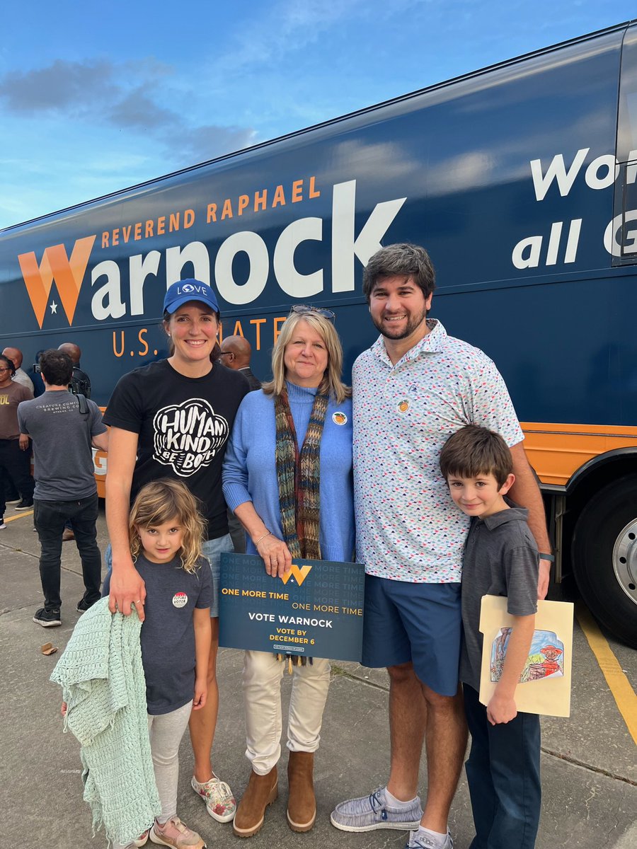 Team Warnock 🇼 tweet media