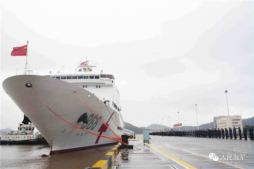 JiRongCHN's tweet photo. #Chinese naval hospital ship #ArkPeace on Tuesday returned to a military port in east #China's Zhejiang Province after completing the goodwill visit in #Indonesia. The ship has provided 13,488 local patients with free medical services during the visit. https://t.co/L0ev8v4QYb