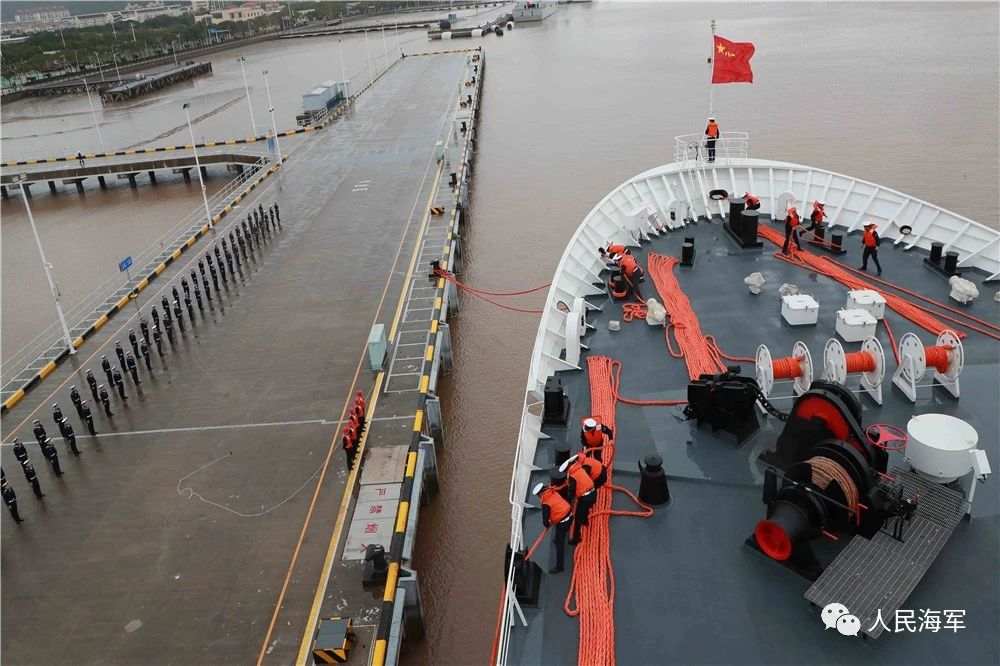 JiRongCHN's tweet photo. #Chinese naval hospital ship #ArkPeace on Tuesday returned to a military port in east #China's Zhejiang Province after completing the goodwill visit in #Indonesia. The ship has provided 13,488 local patients with free medical services during the visit. https://t.co/L0ev8v4QYb